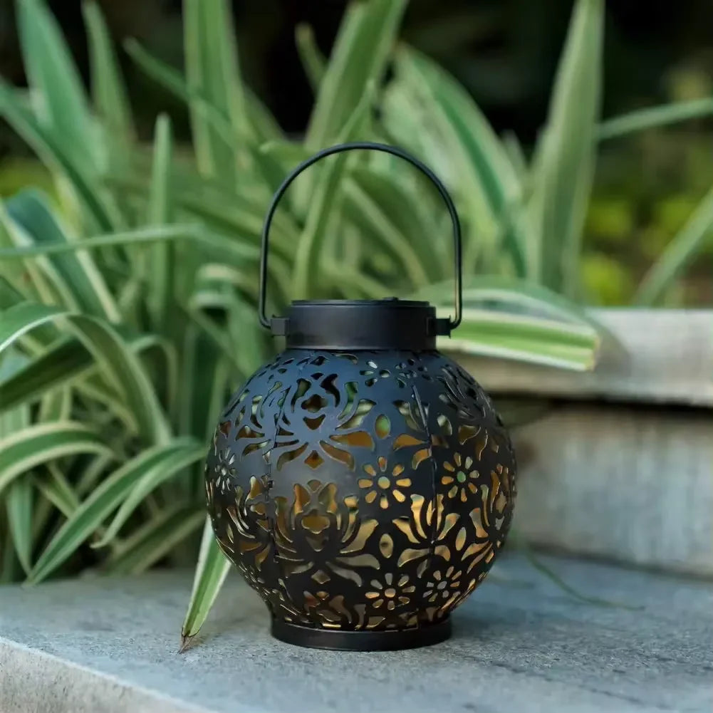 Lampada Solare LED da Giardino – Un’atmosfera elegante e suggestiva per valorizzare ogni spazio esterno