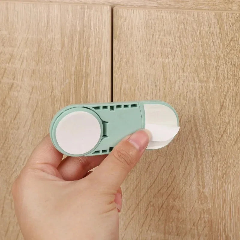 Blocca Cassetti di Sicurezza per Bambini – Protezione invisibile per una casa più sicura ogni giorno